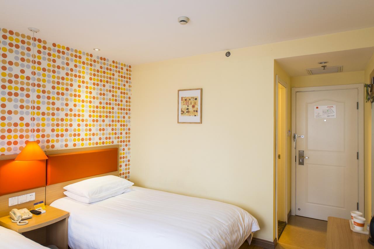 Home Inn Changchun Dajing Road Ouya Outlets Экстерьер фото